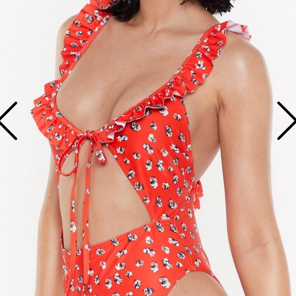 🏝 NASTY GAL DITSY HIGH LEG ONCE PIECE SWIMSUIT - Picture 4 of 4